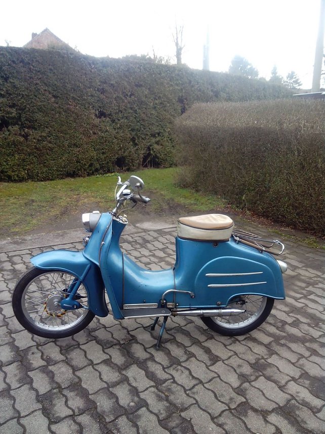 Alte Zweir&auml;der in neuem Glanz