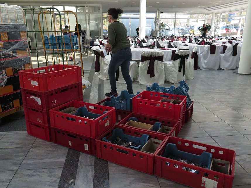 Von Autohaus zum Ballhaus