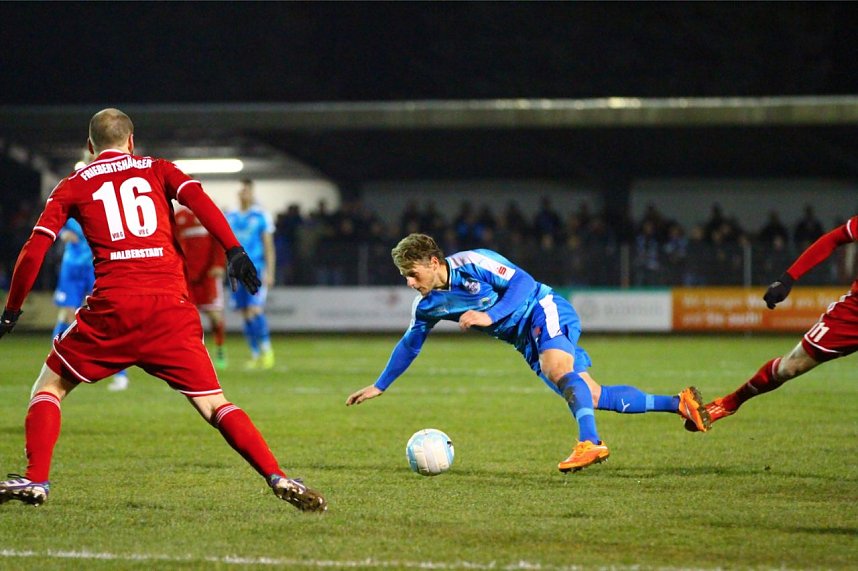 Wacker gewinnt 2:0 gegen Halberstadt