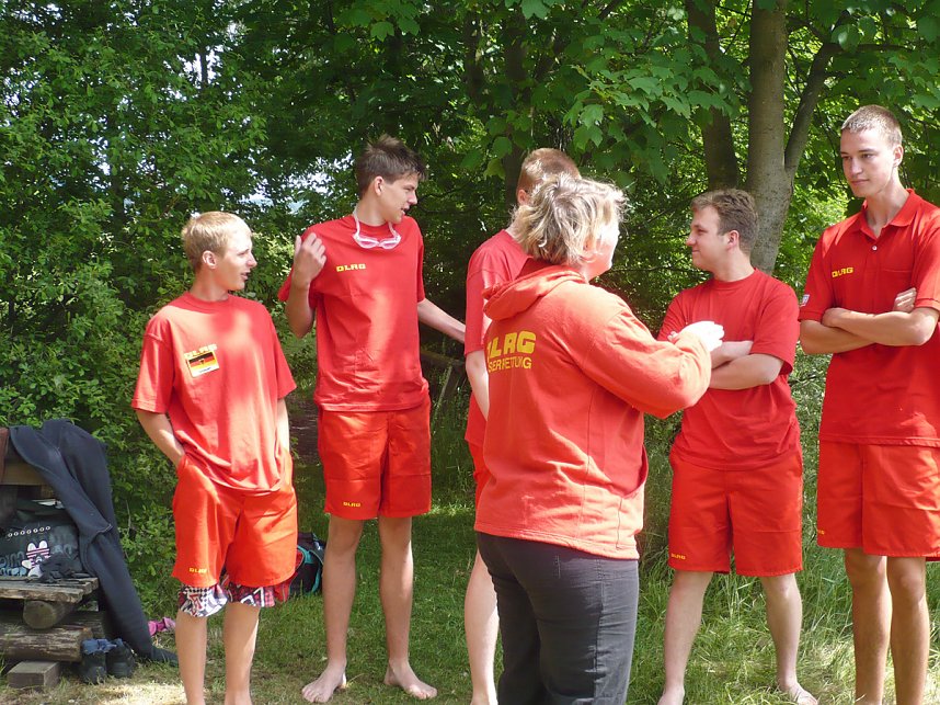 Als Rettungsschwimmer im Sommer aktiv