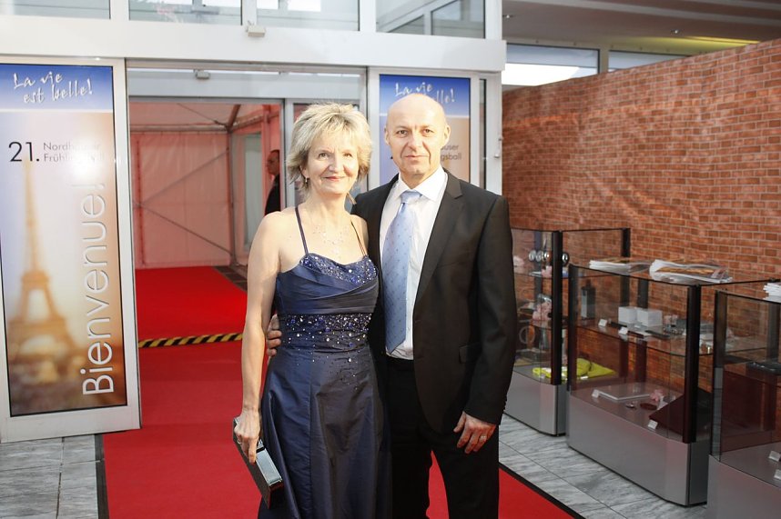 21. Fr&uuml;hlingsball im Autohaus Peter