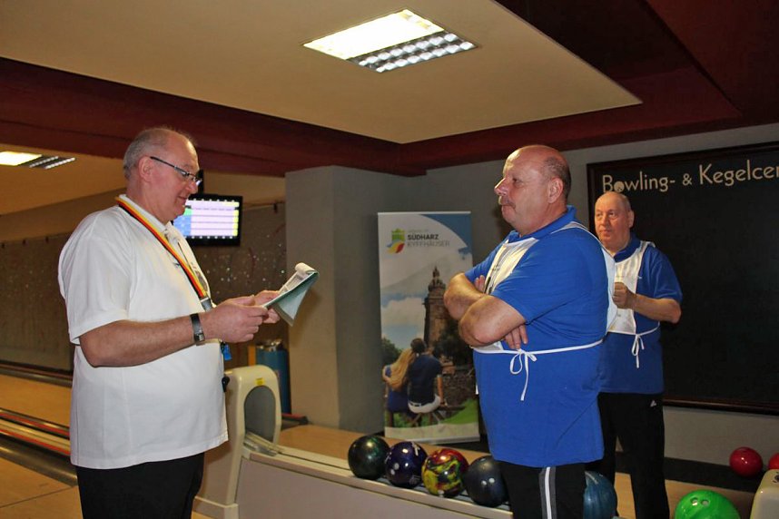 Meister im Bowling ermittelt