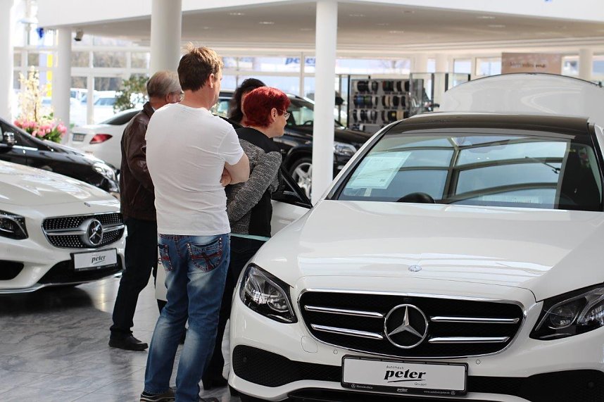 In einigen Autoh&auml;usern der Peter-Gruppe ging es heute um die Zukunft auf vier R&auml;dern