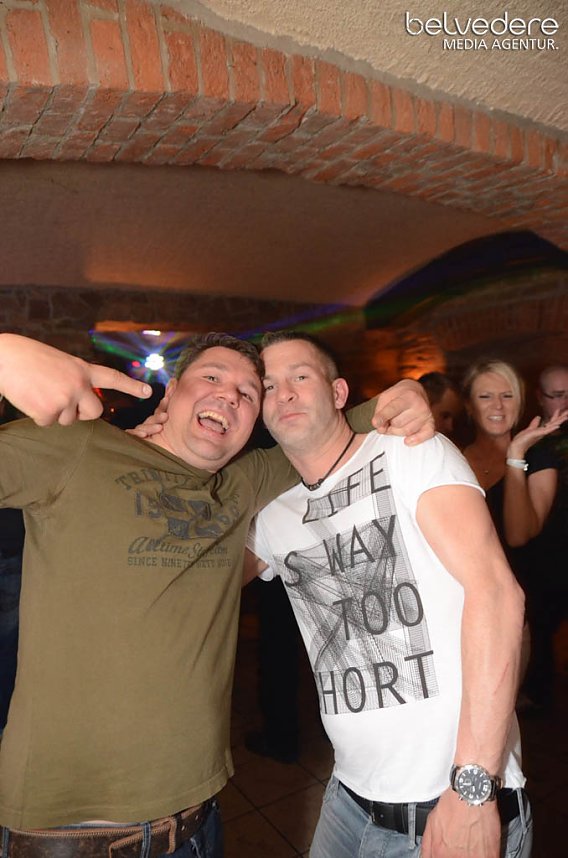 Party im Jugendclubhaus in Nordhausen - der Samstag