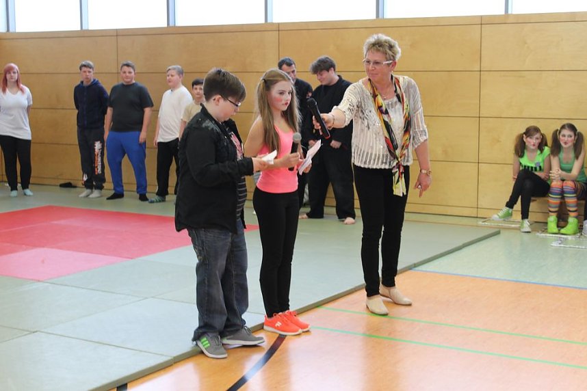 Ein gro&szlig;artiges Schulfest