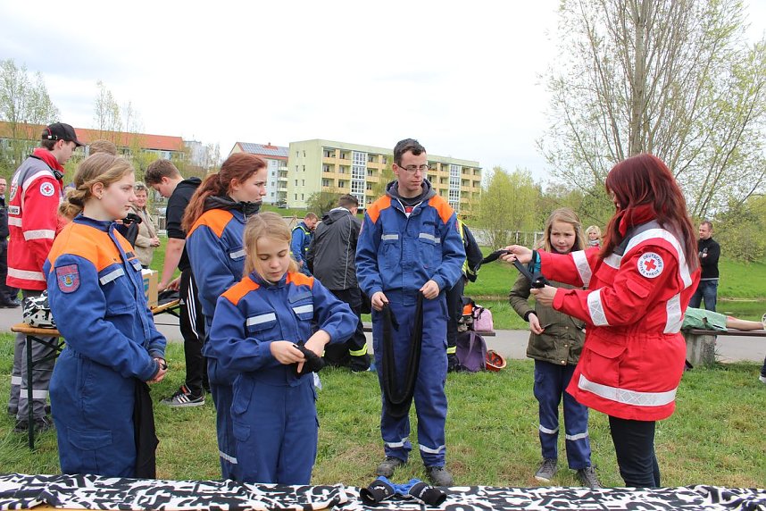 Neue Wipperbr&uuml;cke gebaut und mehr