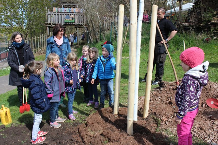 Wettergl&uuml;ck beim Baumfest