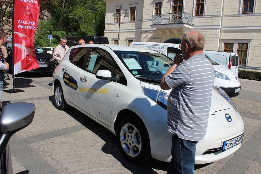 Autos &uuml;ber Autos und mehr
