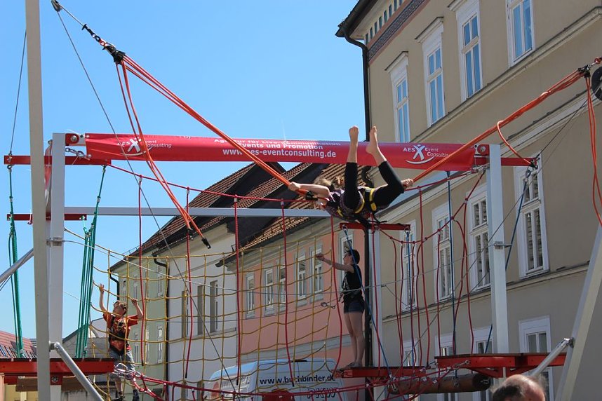 Autos &uuml;ber Autos und mehr