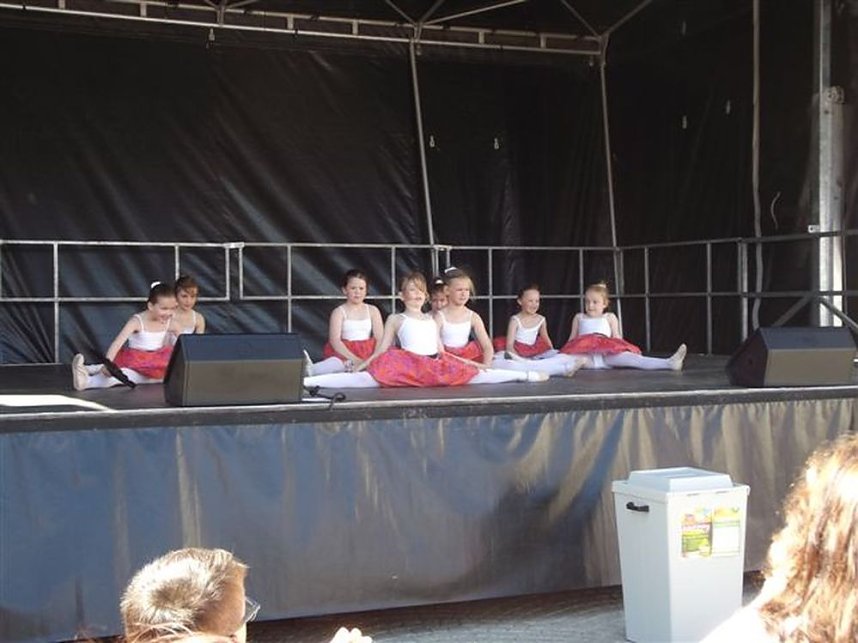 Autofr&uuml;hling in Sondershausen mit dem Tanzstudio Radeva