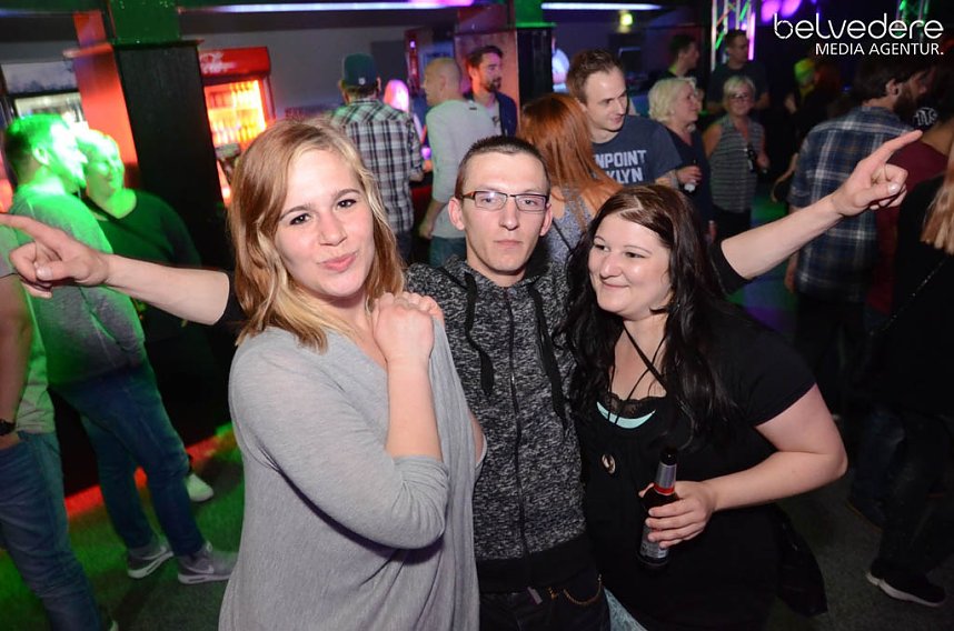 Party im Jugendclubhaus in Nordhausen - der Samstag