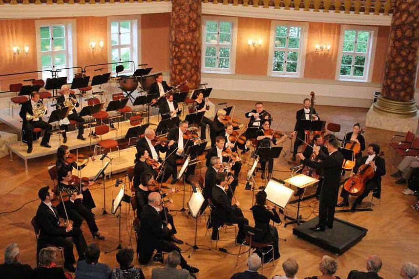 Mit beeindruckenden Trompeten-Solo