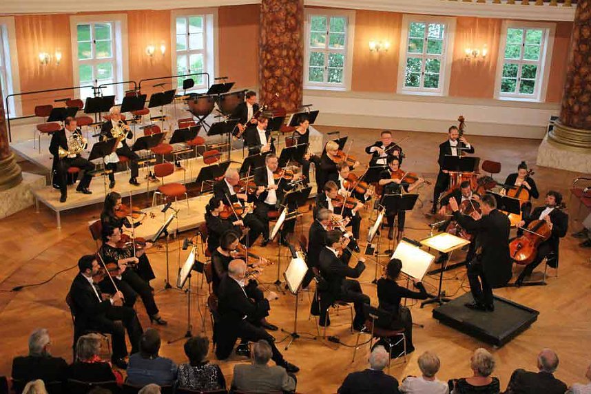 Mit beeindruckenden Trompeten-Solo