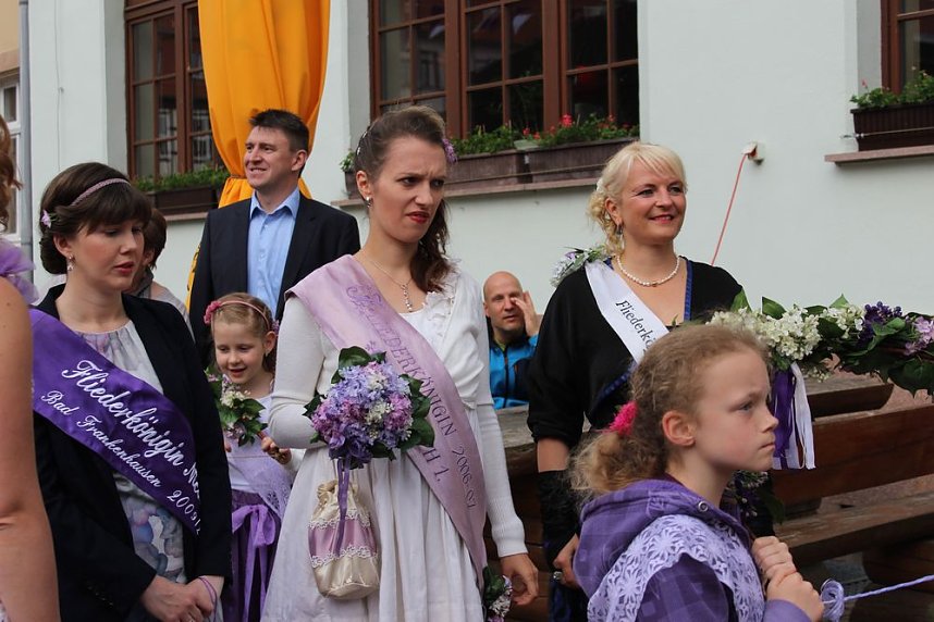 24. Fliederfest er&ouml;ffnet