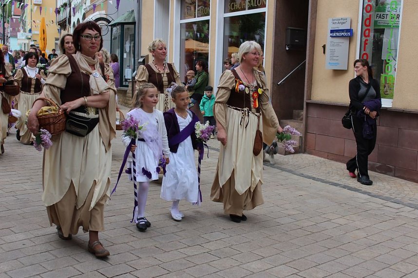 24. Fliederfest er&ouml;ffnet