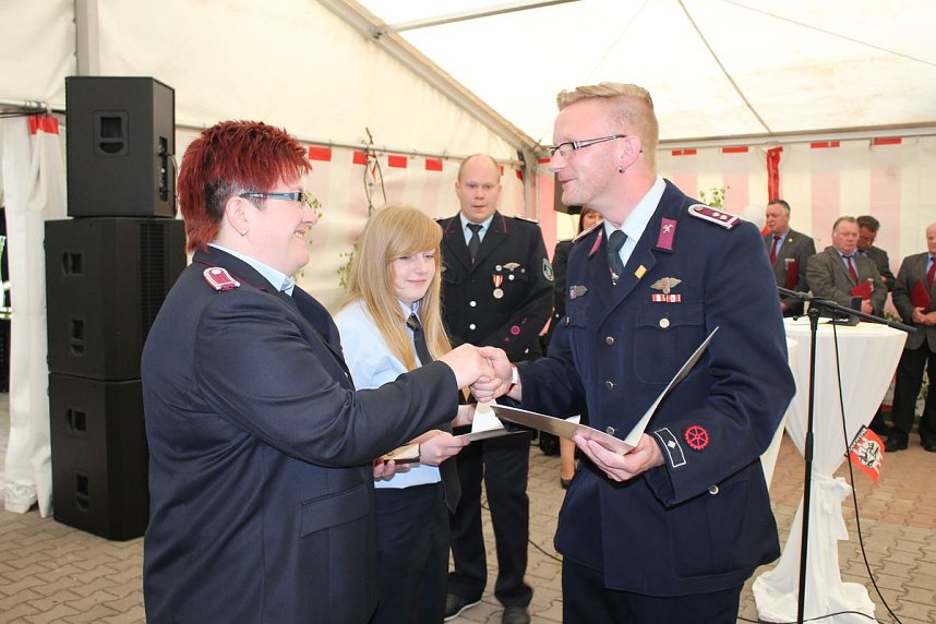 Ger&auml;tewagen f&uuml;r Clingen und mehr