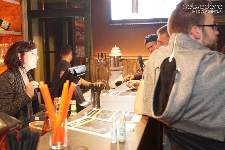 Party im Jugendclubhaus in Nordhausen - der Samstag