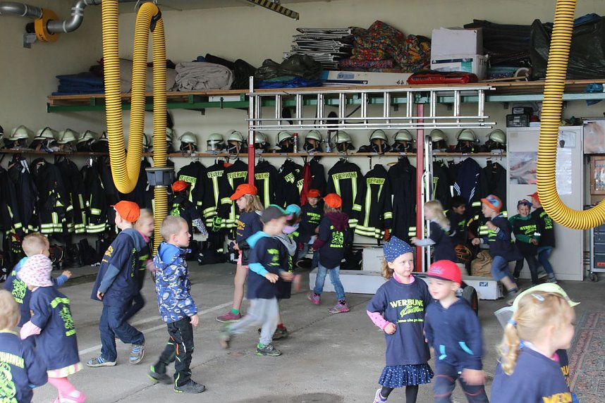 Hausbrand - Beifall geklatscht