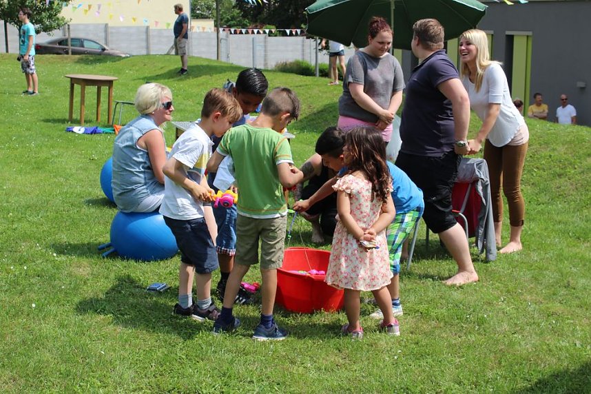 "Wir bauen Br&uuml;cken"
