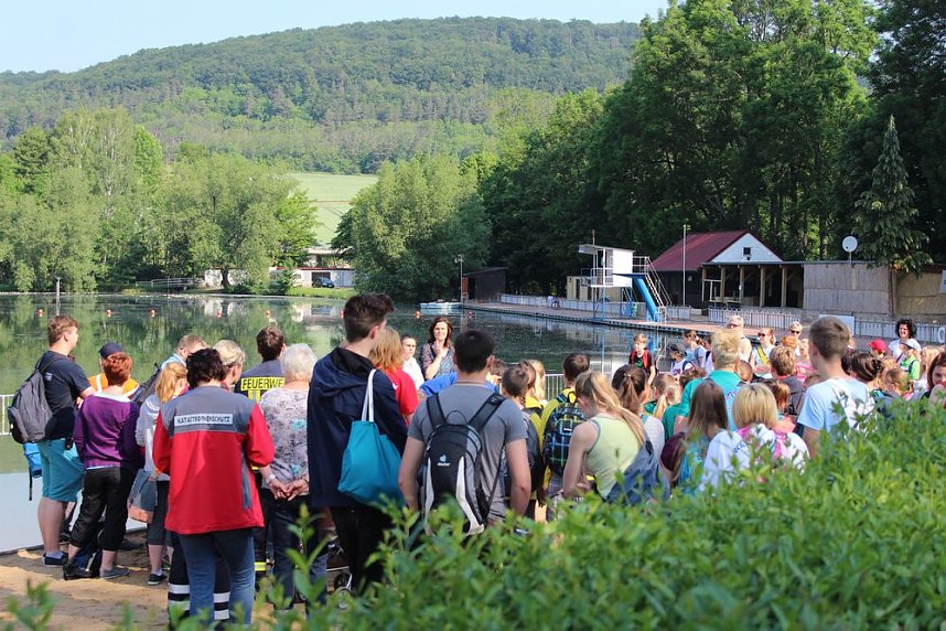DRK-Jugend ma&szlig; sich im Wettkampf
