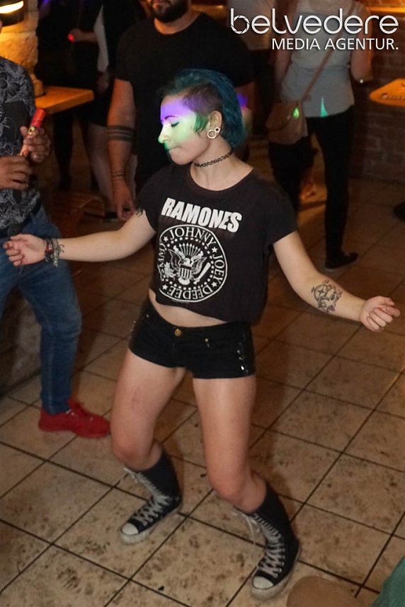 Party im Jugendclubhaus in Nordhausen - der Samstag