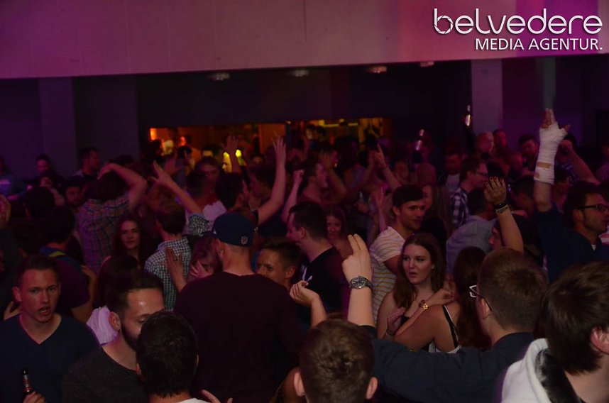 Party im Jugendclubhaus in Nordhausen - der Samstag