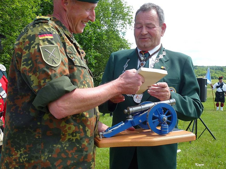 Gro&szlig;e Kanonade auf dem Dickkopf