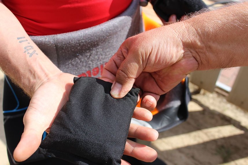 Grasmahd im Bebraer Teich