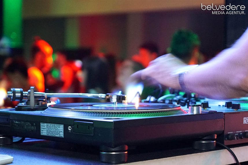 Party im Jugendclubhaus in Nordhausen - der Samstag