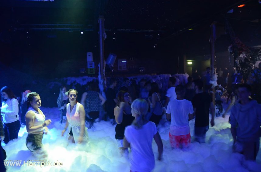 Schaumparty in der Webe