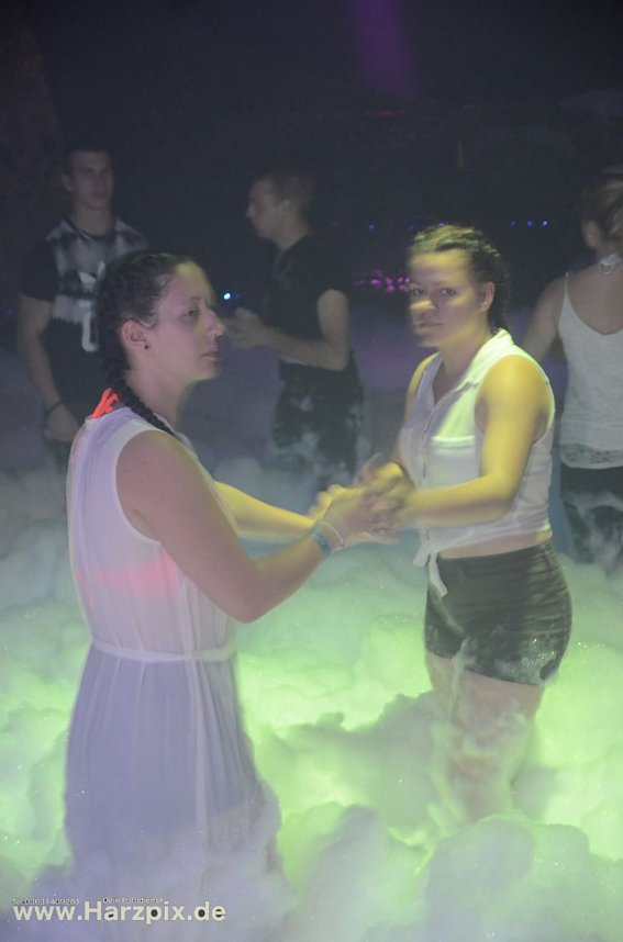 Schaumparty in der Webe