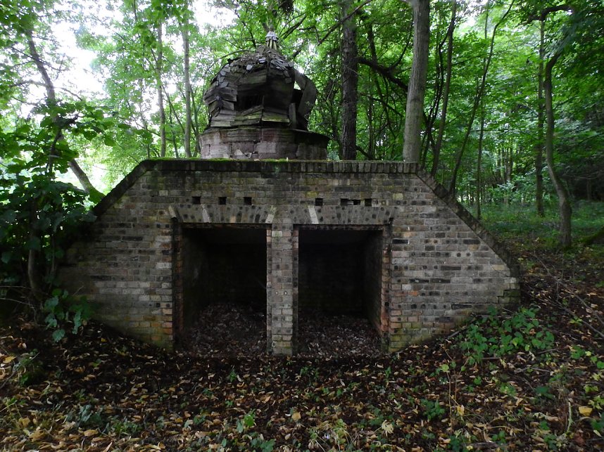 Unwirkliche Orte: Jagdschloss Rathsfeld
