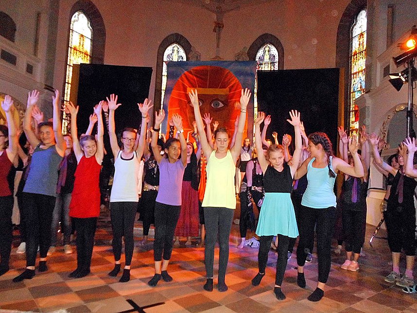 Von Verrat zur Vergebung �   