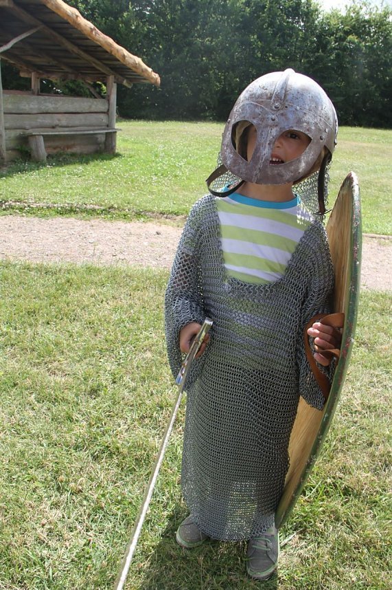 Geschichte erleben auf der Pfalz Tilleda