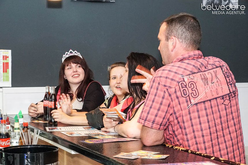 Party im Jugendclubhaus in Nordhausen - der Samstag