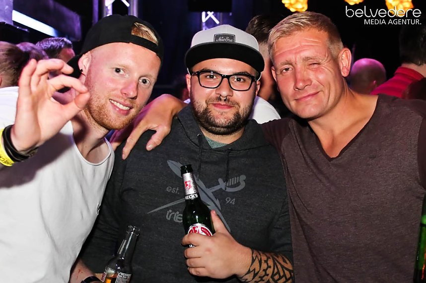 Party im Jugendclubhaus in Nordhausen - der Samstag