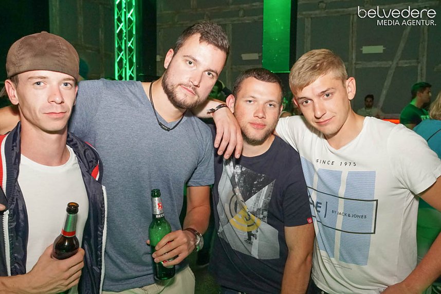 Party im Jugendclubhaus in Nordhausen - der Samstag