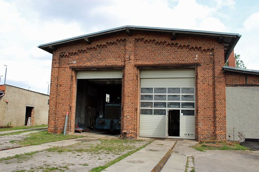 Strom f&uuml;r den Lokschuppen