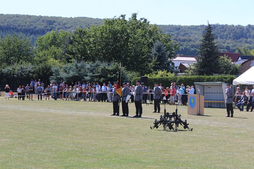 Traumhaftes Sommerwetter bei Vereidigung