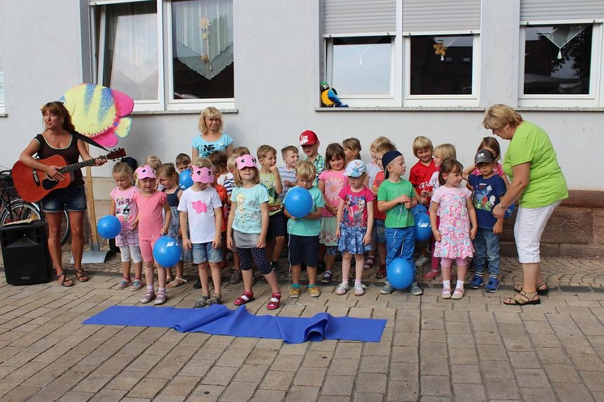 Zum Weltfriedenstag gesungen und getanzt