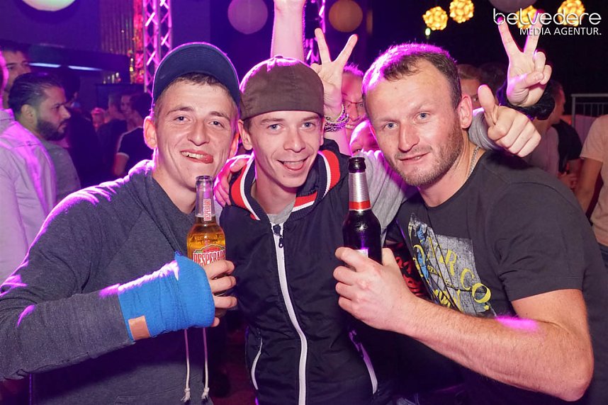 Party im Jugendclubhaus in Nordhausen - der Samstag