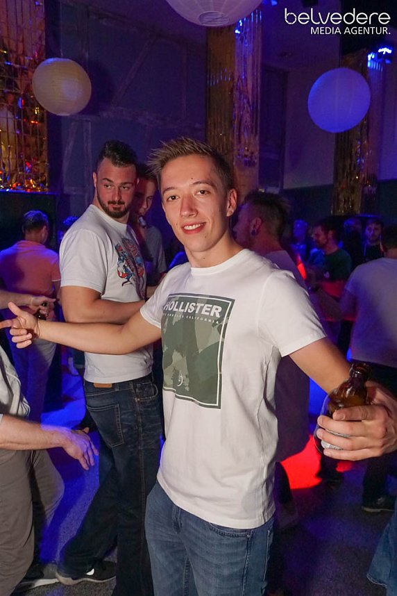 Party im Jugendclubhaus in Nordhausen - der Samstag