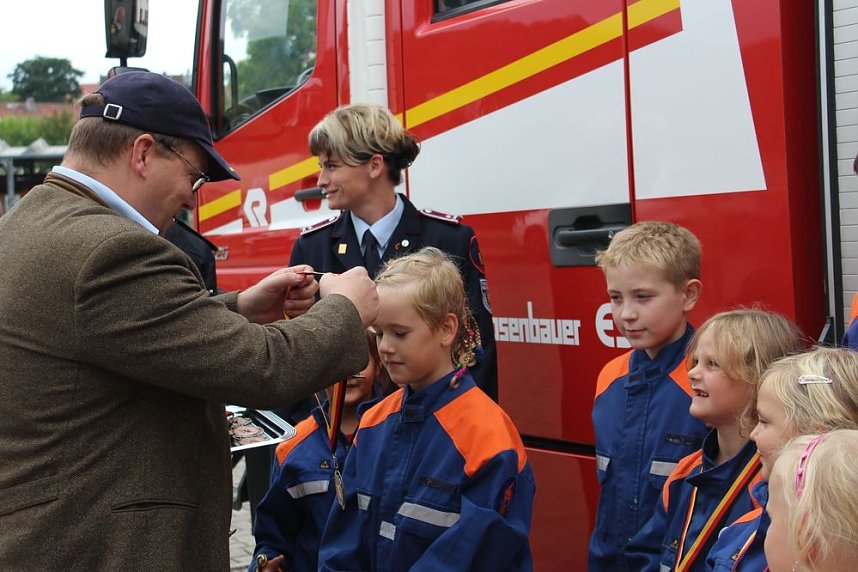 Medaillen &uuml;bergeben