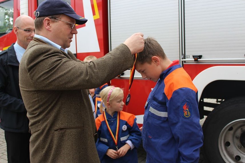 Medaillen &uuml;bergeben