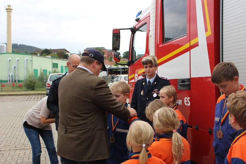 Medaillen &uuml;bergeben
