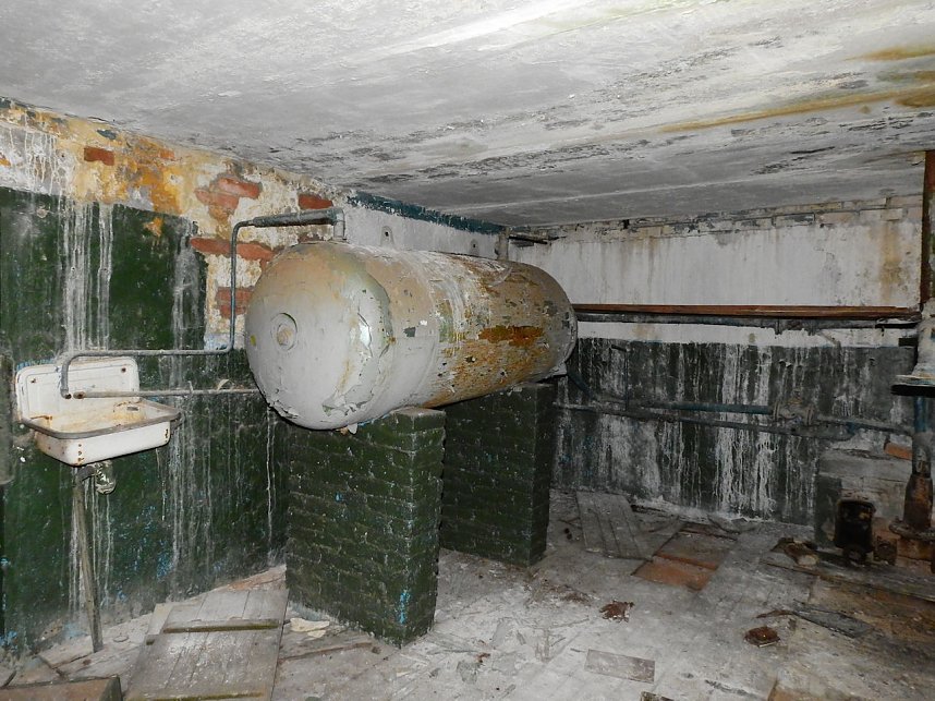 Unwirkliche Orte: Munitionsfabrik Kapen