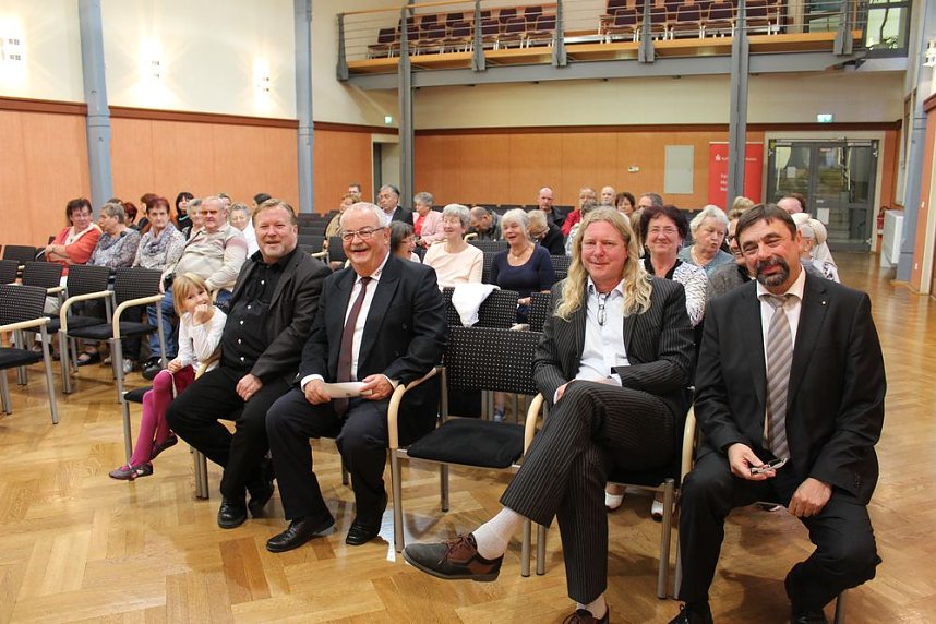 Ehrenamtliche T&auml;tige Sondersh&auml;user gew&uuml;rdigt