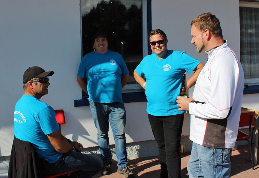 Badesportverein Gro&szlig;furra im Zeichen des Besens