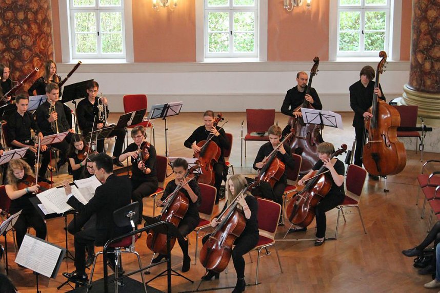 Mitrei&szlig;endes Konzert zum Nationalfeiertag