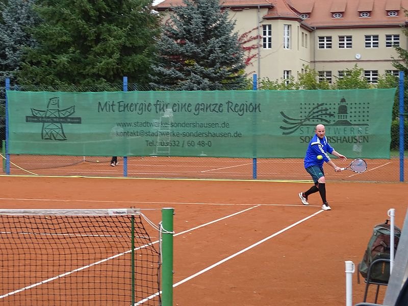 Doppelmeisterschaften im Tennis